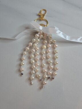 Pearl Tassel Bag Charm Keychain with Gold Clip - Ivory